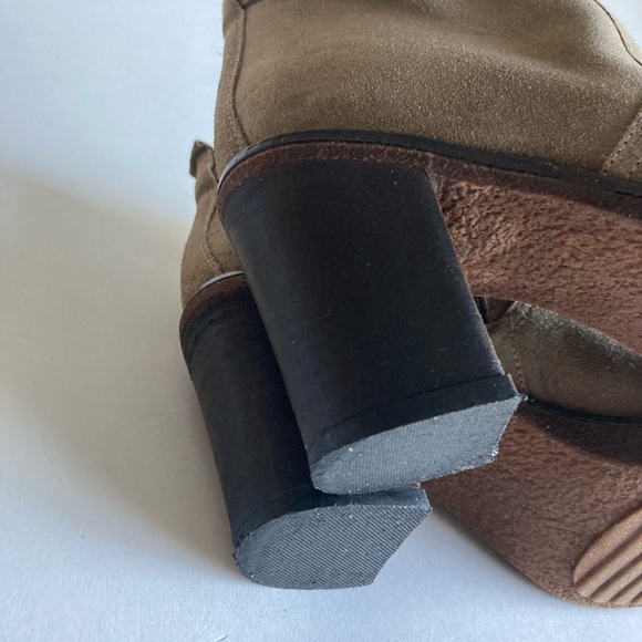 Frau Made in Italy Khaki Genuine Leather Suede Heeled Ankle Boots size 7 - Picture 11 of 15